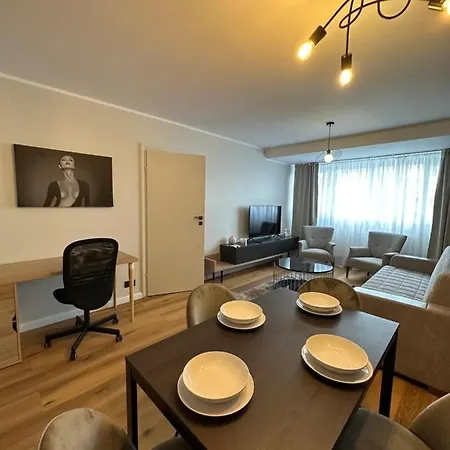 Panoramic Glamour דירה